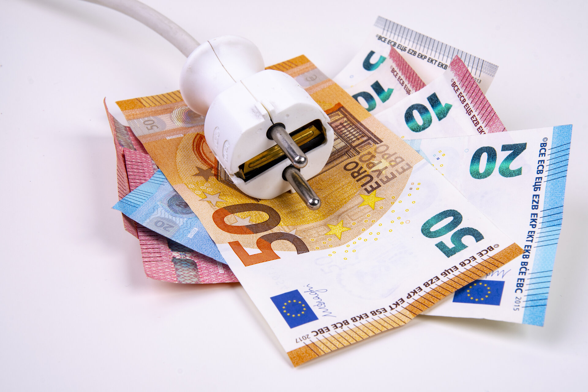 Strompreise 2022: Wichtige Informationen für Verbraucher > Business Zone Strompreise 2022: Wichtige Informationen für Verbraucher > Business Zone