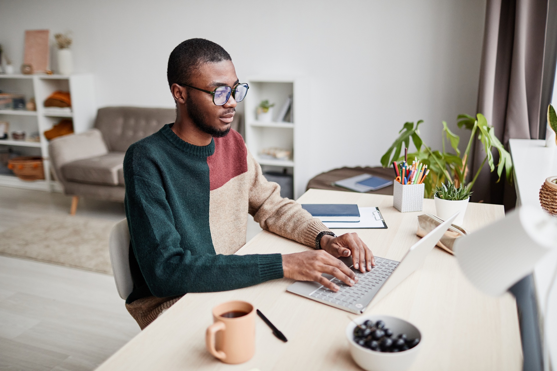 Homeoffice ohne optische Trennung | Raumtrenner

